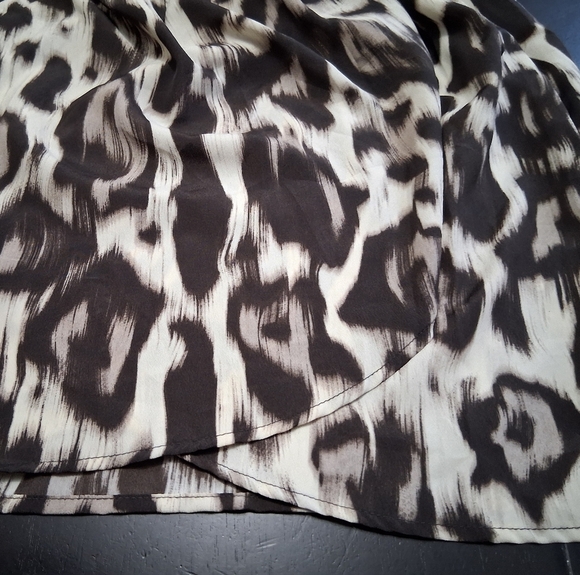 NWT Soprano Faux Wrap Animal Print Mini Dress    Size S - Picture 13 of 14